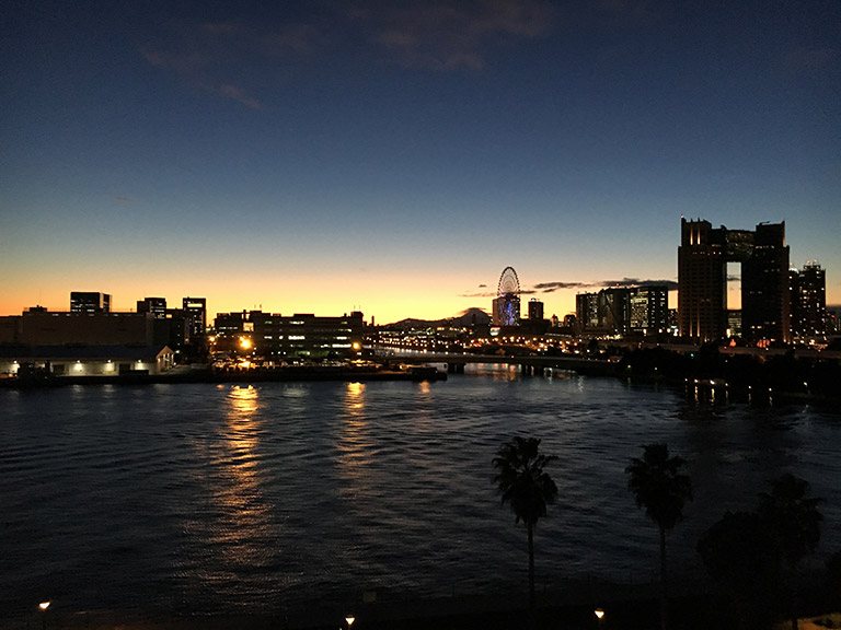 ビッグサイト西ホールからの夜景